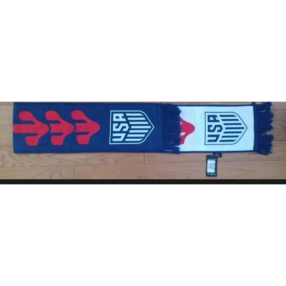 USA Soccer Scarf USMNT Only Forward Scarf Soccer New FIFA Futbal